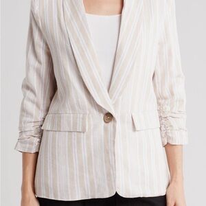 Ellen Tracy Ruched Sleeve Linen Blend Blazer